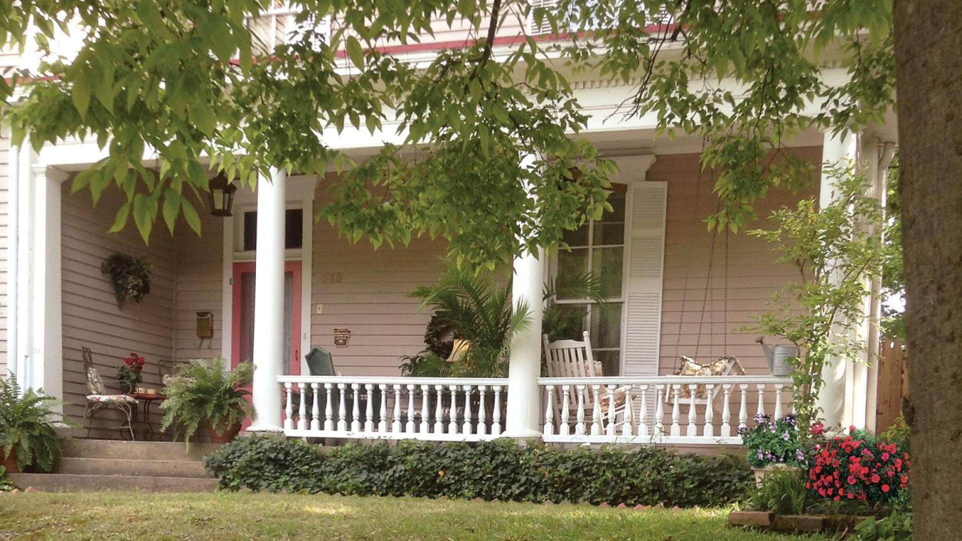 Bed & Breakfast Rosemont 3*